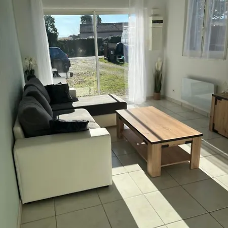 Chaleureuse A 15 Mn De Toulouse アパート